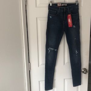 Levi’s 720 High Rise Distressed Skinny Jeans